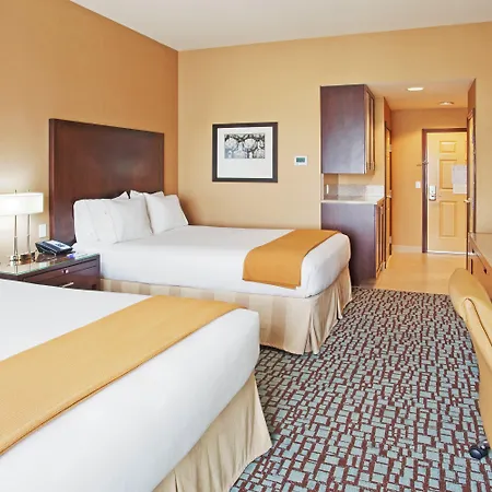 Holiday Inn Express & Suites Salinas By Ihg-3