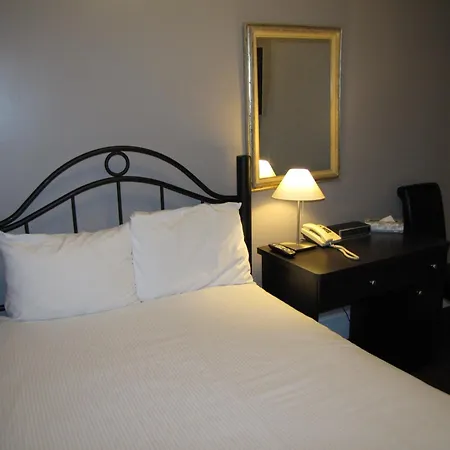 Barclay Hotel-2