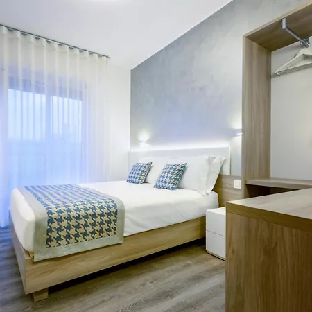 Hotel Jet-2