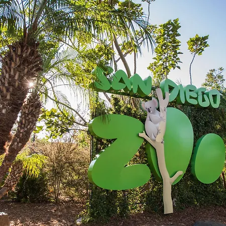 Ramada By Wyndham Near Seaworld / Mission Beach-3