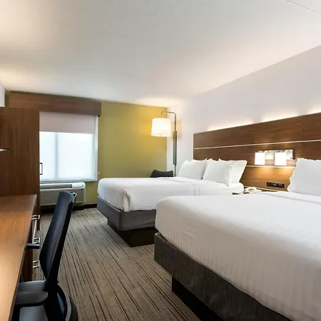 Holiday Inn Express & Suites Charlotte Arpt-Belmont By Ihg-3