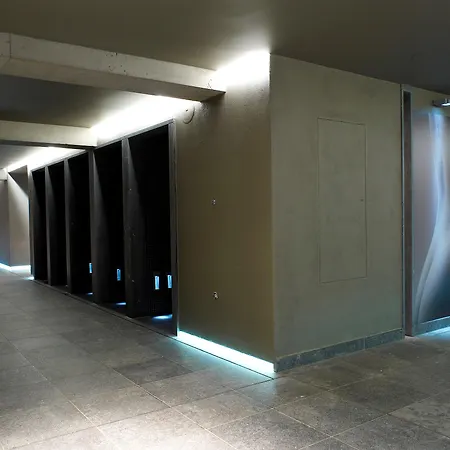 D-Hotel-2