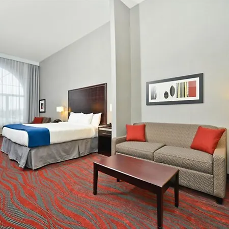 Holiday Inn Express & Suites Utica By Ihg-3