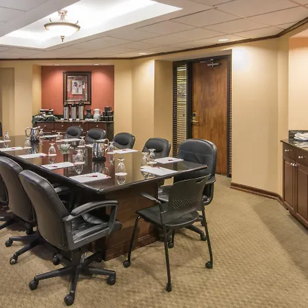 Crowne Plaza Edison By Ihg-3