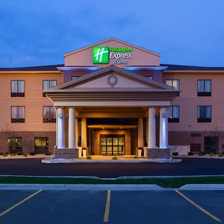 Holiday Inn Express & Suites - Mason City By Ihg-3
