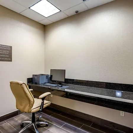 Comfort Inn Bonner Springs Kansas City-3