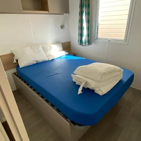 Location Mobil Home A La Carabasse Vias Plage-3