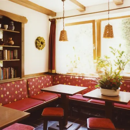 Hotel Jedermann-2