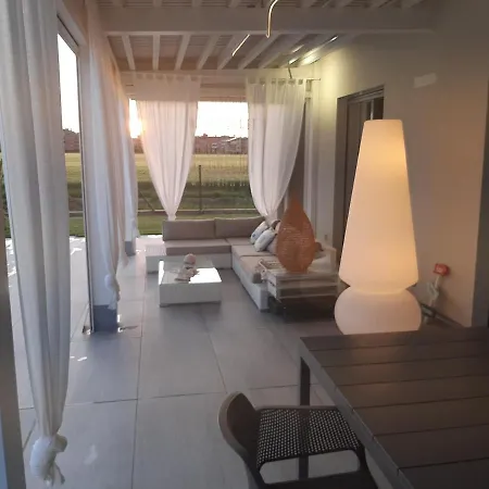 Villa Private Pool Luxury G&P Hot Tub-3