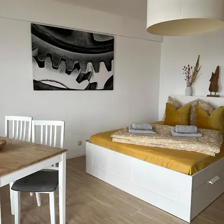 Cityapartment Im 33. Stock-3
