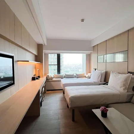 Metropolitan Residence-2