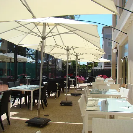 Aparthotel Club Simó-2