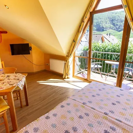 Wein- Und Gaestehaus Michels-3