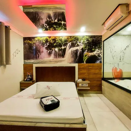 Red Rose Motel & Hotel-3