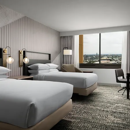 Hotel Fera Anaheim, A Doubletree By Hilton Hotel-2