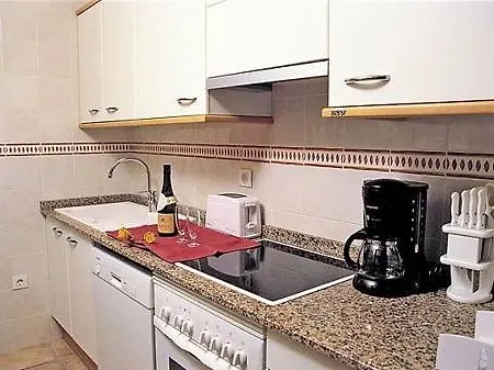 Nuevo Golf Apts-3