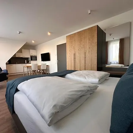 Hotel Schöne Aussicht-2