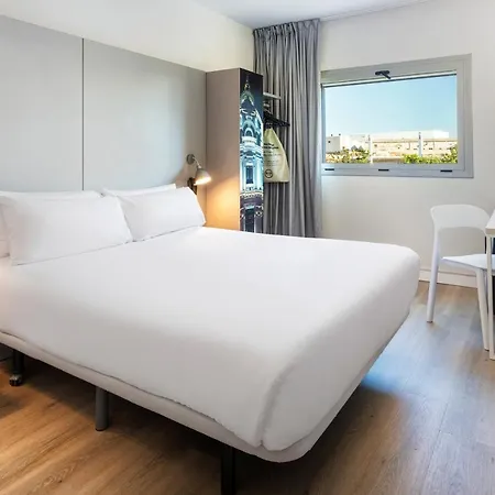 B&B Hotel Valencia Aeropuerto-2