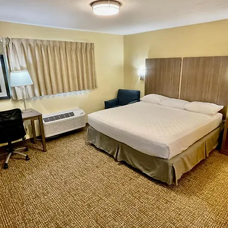 Suburban Studios Fort Myers Cape Coral-3