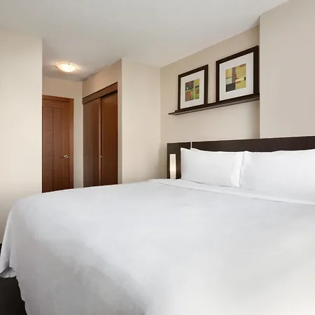Embassy Suites By Hilton - Montreal-2