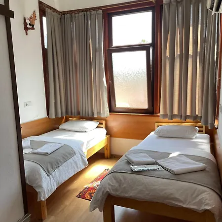 Held Hotel-3
