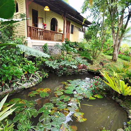 Puri Lumbung Cottages Restaurant & Spa Munduk-2