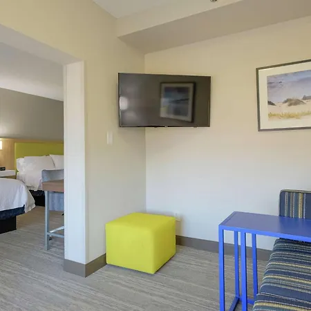 Hampton Inn Edenton-2