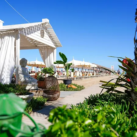 Hotel Thea-2