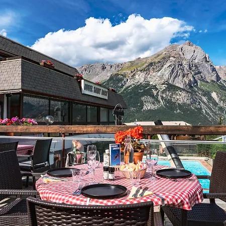 Mountainhotel Saint Roch-2