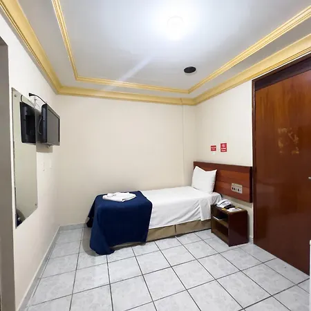 Central Hotel-3