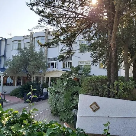 Capo Circeo Beach Resort Spa Fronte Mare-3