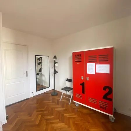 Neuilly-sur-Seine calme et lumineux. B&B. 3 chambres-2