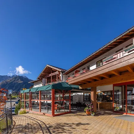 IFA Alpenrose Hotel Kleinwalsertal-3