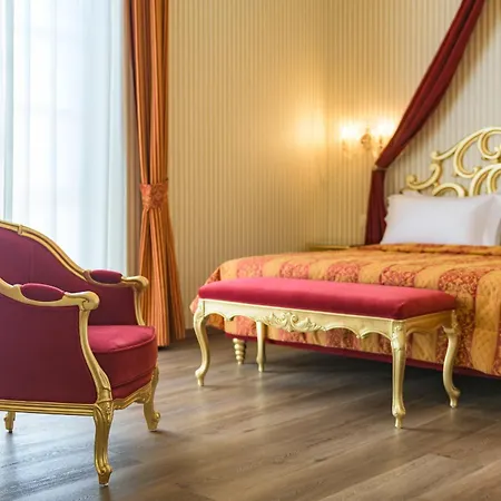 Regina Del Garda Suite-2