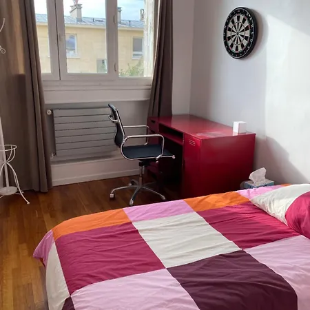 Neuilly-sur-Seine calme et lumineux. B&B. 3 chambres-3