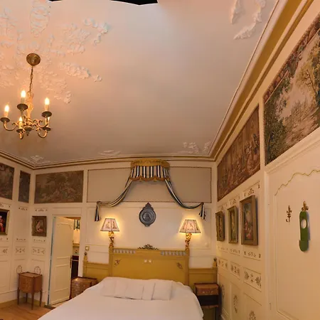 La Maison de l'Argentier du Roy-3