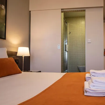 Riversuites-2