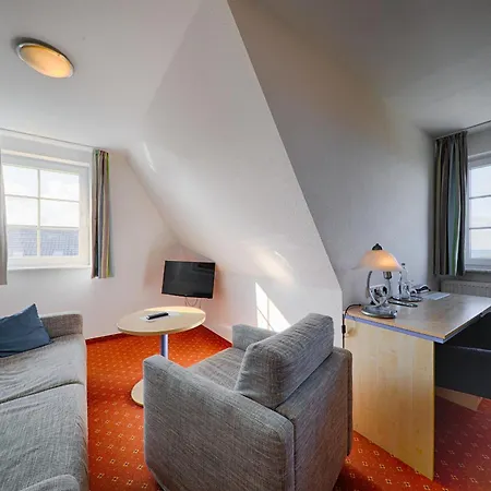 Seehotel Düne-2