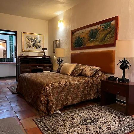 Casa Tlaquepaque-3