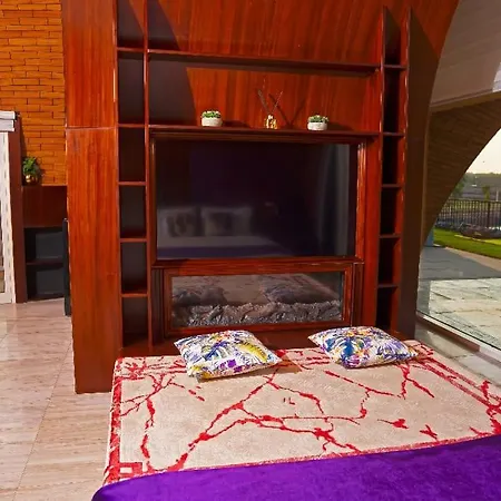 Nirvana Retreat-3