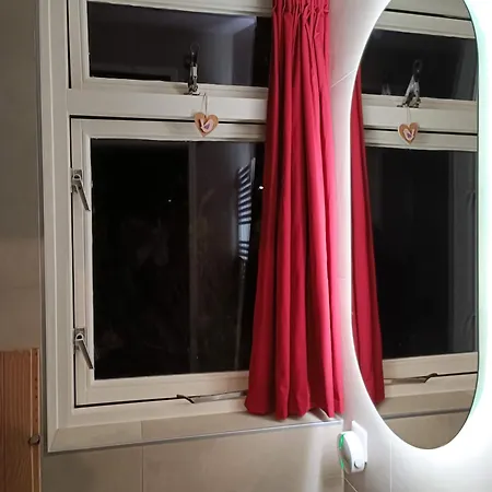 Bed And Breakfast Opus 209-2