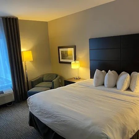 Wingate By Wyndham Altoona Downtown/Medical Center-3