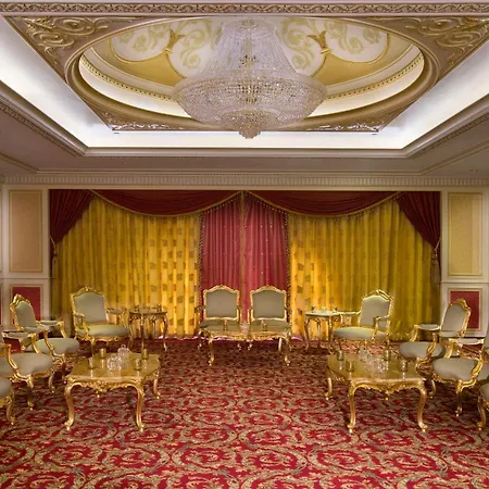Royal Rose Hotel Abu Dhabi, Curio Collection By Hilton-2