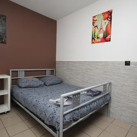 05 - Chambre confort au calme avec TV WIFI-2