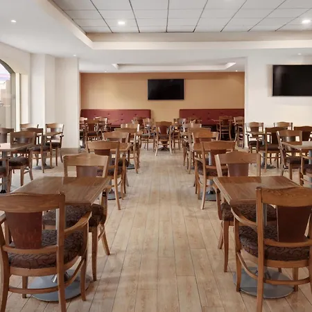 Four Points By Sheraton Galerias Monterrey-3