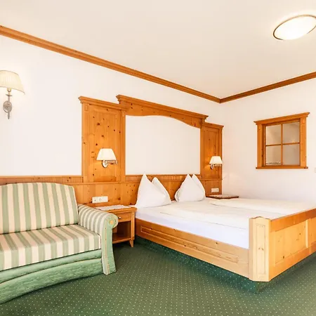 Hotel Sonnenhof-3