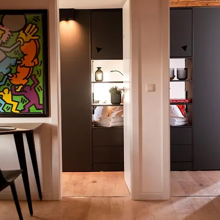 Diehls Guesthouse - Design-Apartments-2