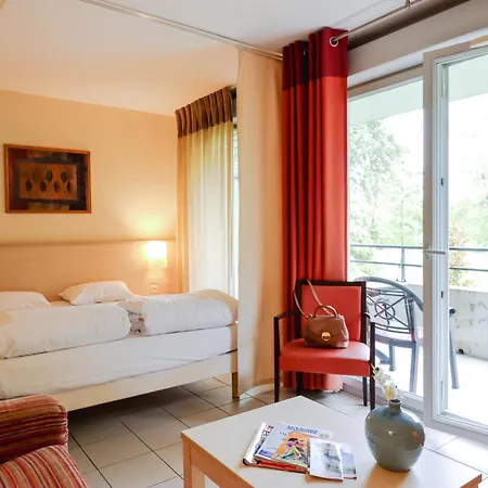 Adonis Divonne-Les-Bains Residence Du Lac-2