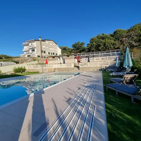 Apartamentos La Toja-3