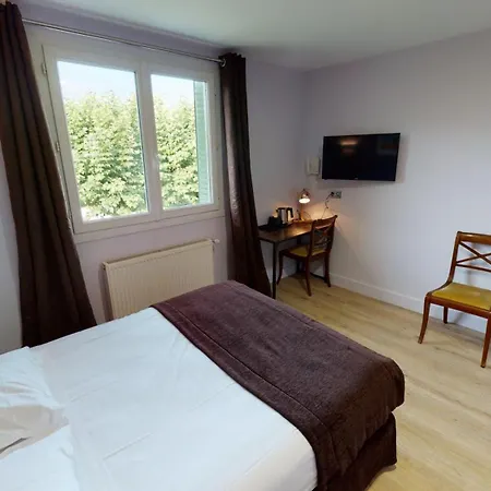 Logis Auberge Saint Simond-2